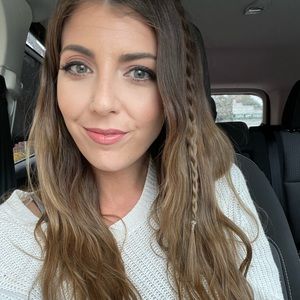 Meet your Posher, Hillary